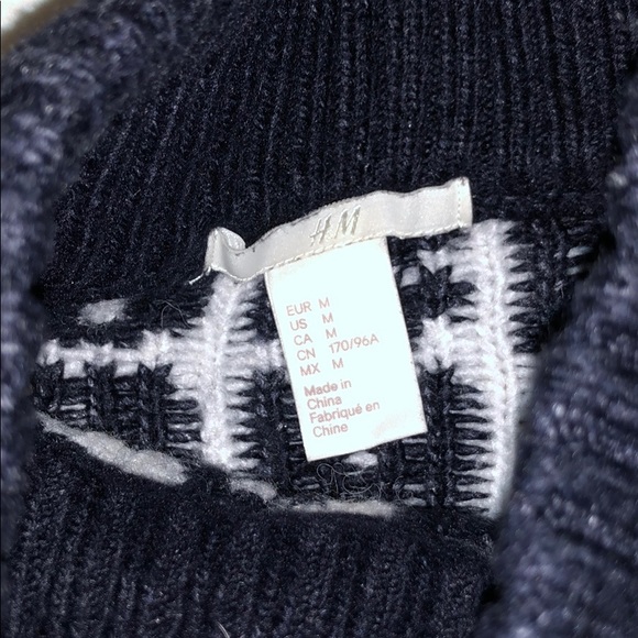 Text H&M sweater - Picture 2 of 3